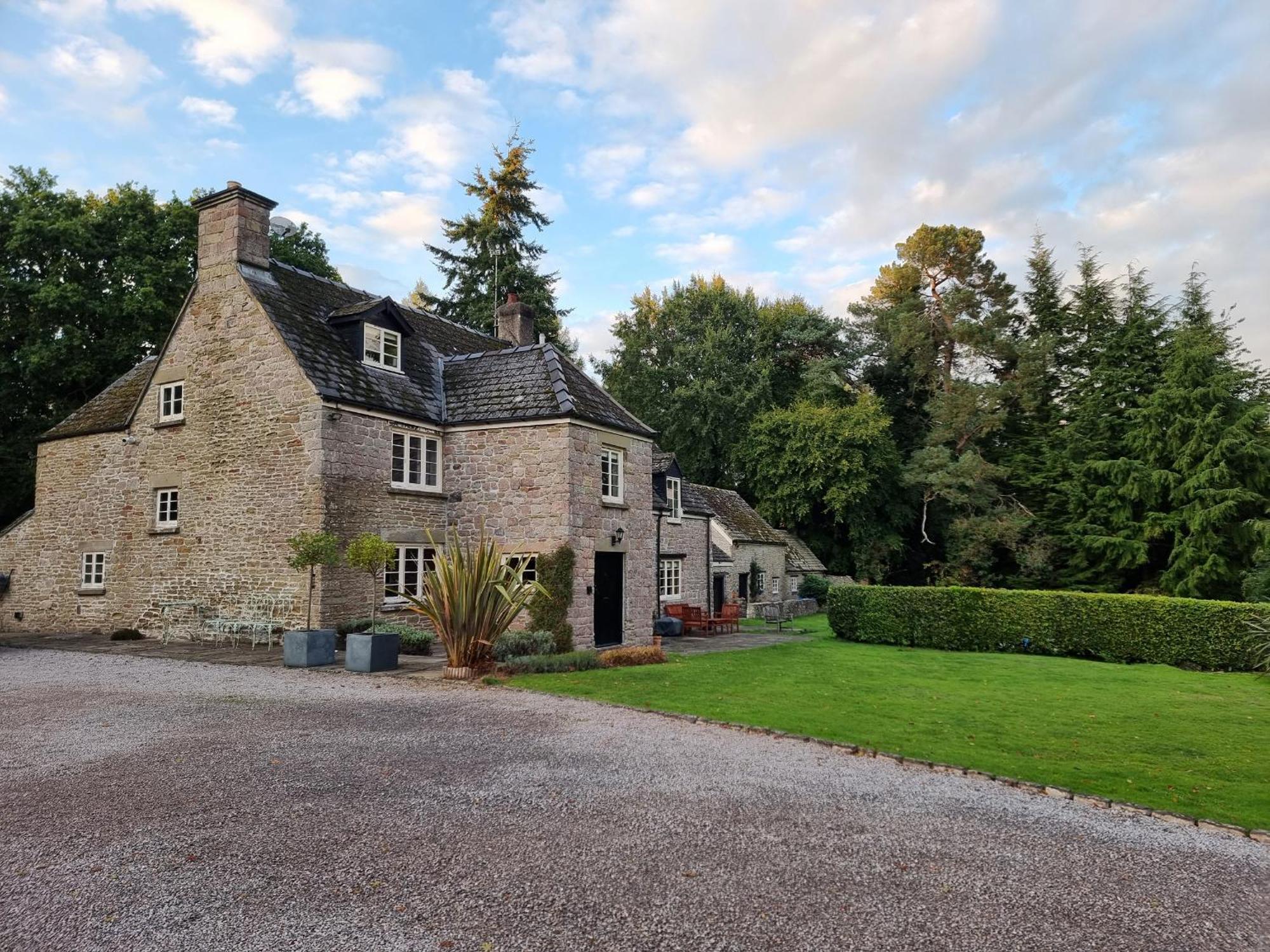 Danby Lodge Lydney Bagian luar foto