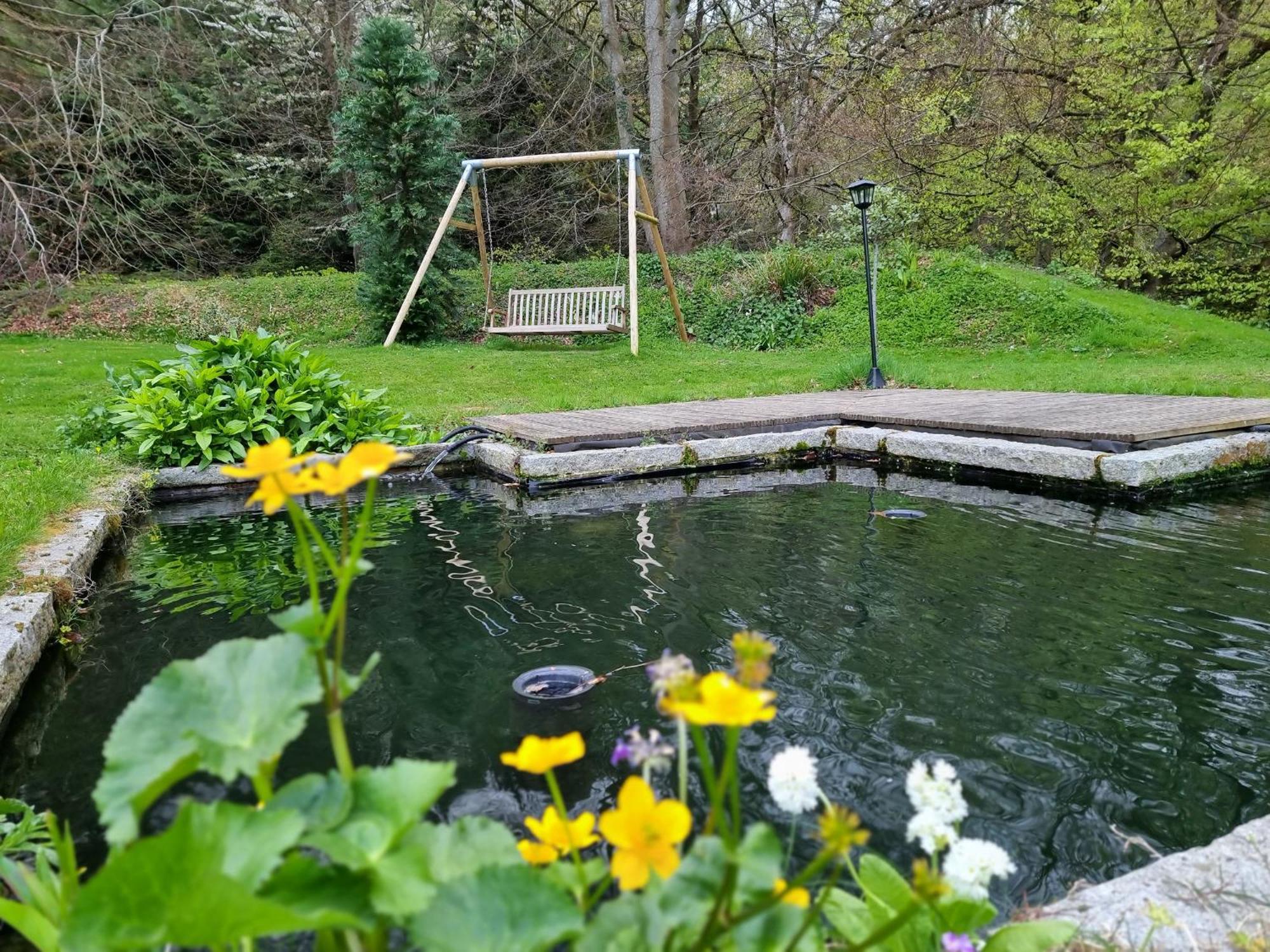 Danby Lodge Lydney Bagian luar foto