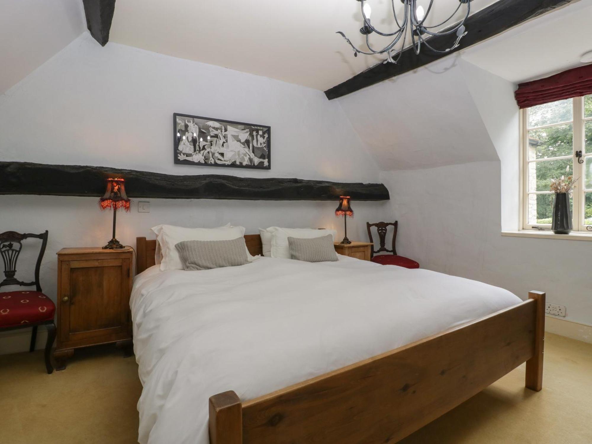Danby Lodge Lydney Bagian luar foto