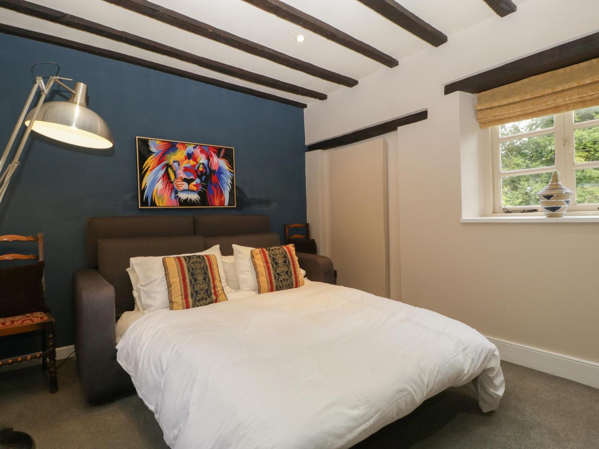 Danby Lodge Lydney Bagian luar foto