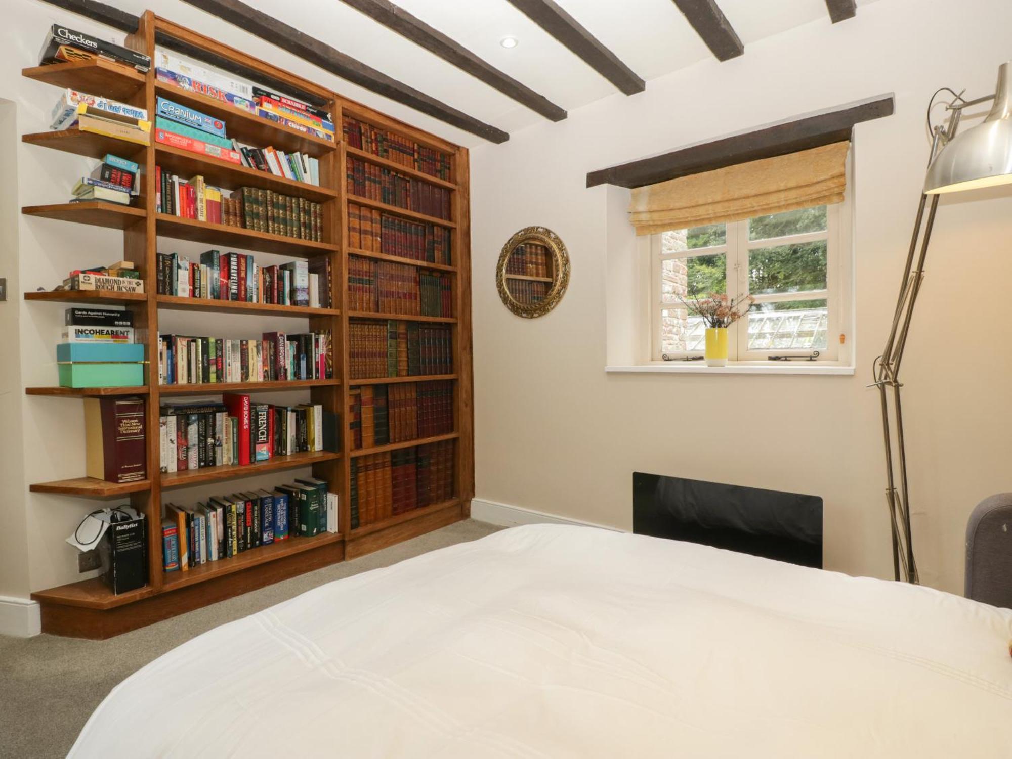 Danby Lodge Lydney Bagian luar foto
